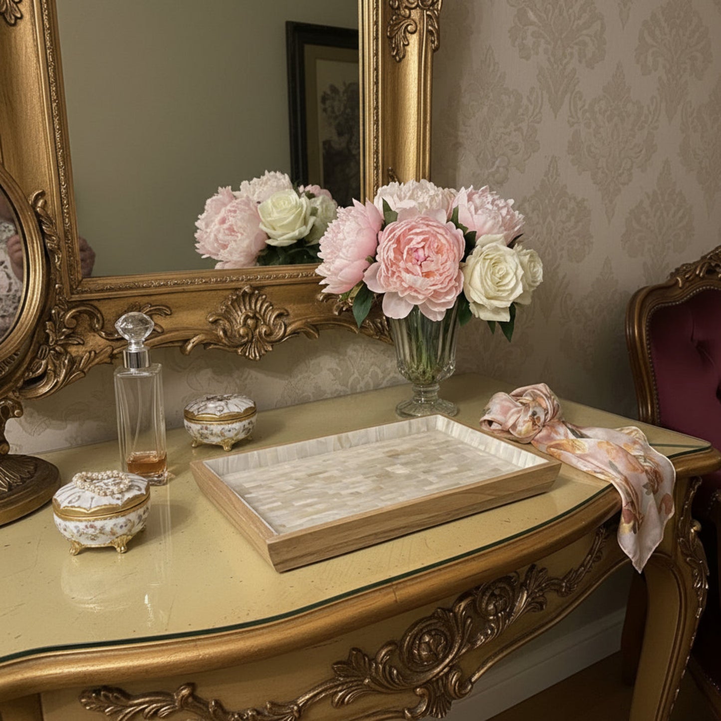 The Étoile Mosaic Valet